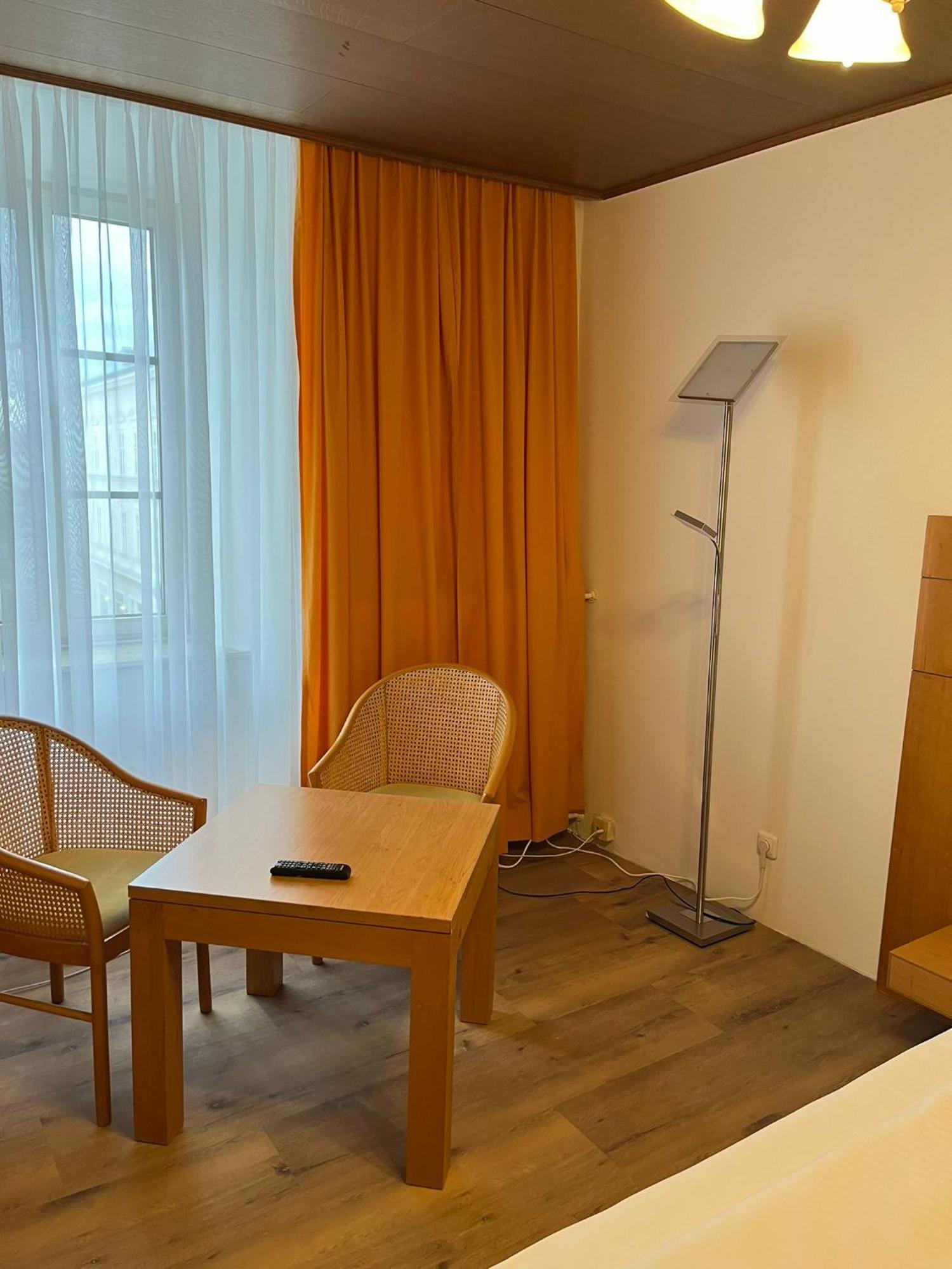 City Hotel Post 20 Braunau am Inn Kültér fotó