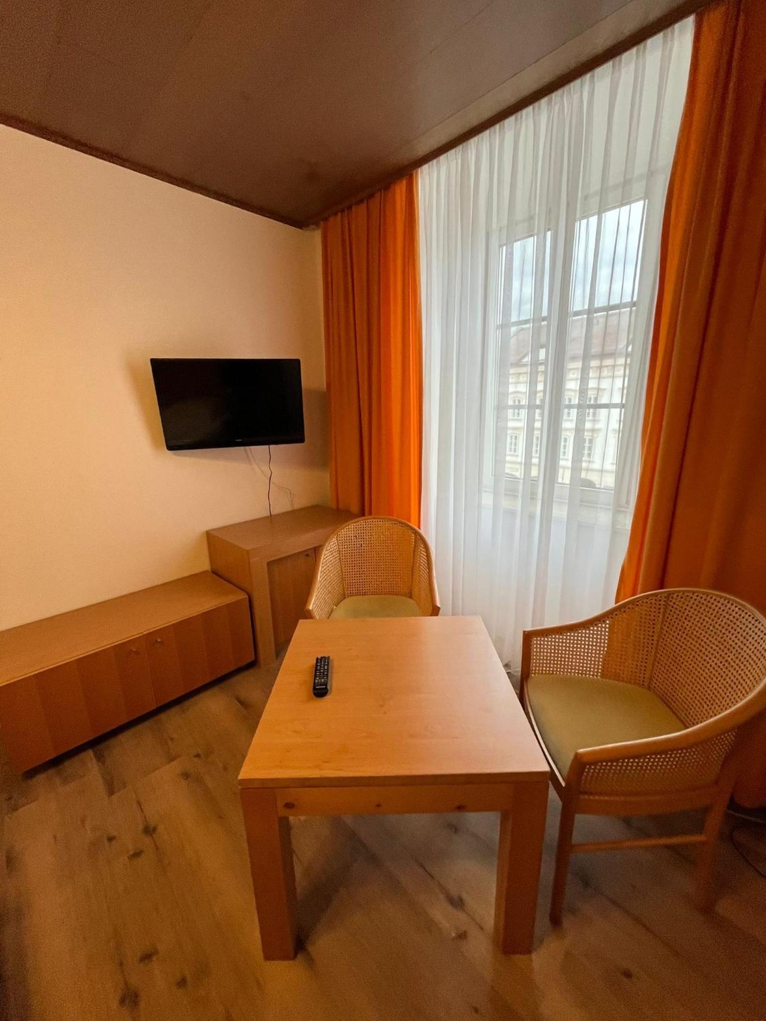 City Hotel Post 20 Braunau am Inn Kültér fotó